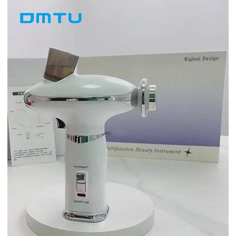 小型バッテリー内蔵、充電式、美容用フェイスメイクアップエアブ - Beauty In Makeup のレビューと価格
