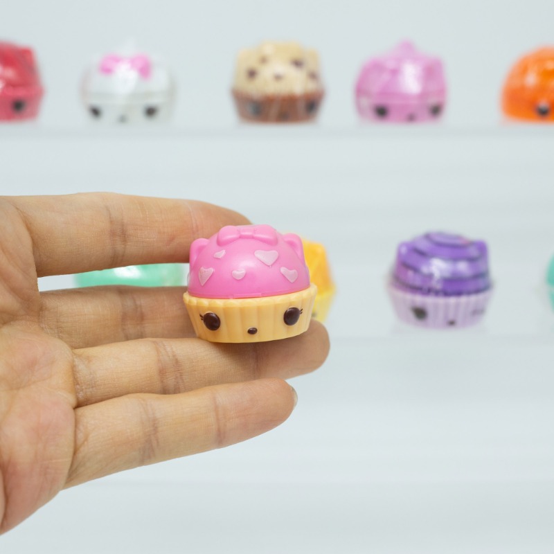 Num Noms アニマルバニーフィギュアメイクアップ軟膏リ - Beauty Makeup Kit For Kids のレビューと価格